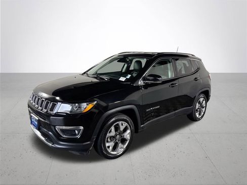 Used 2020 Jeep Compass Limited FWD image 2