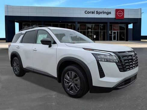 New 2026 Nissan Pathfinder SV w/ Cargo Package FWD image 7