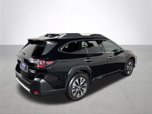 Used 2024 Subaru Outback Touring XT AWD/4WD image 6