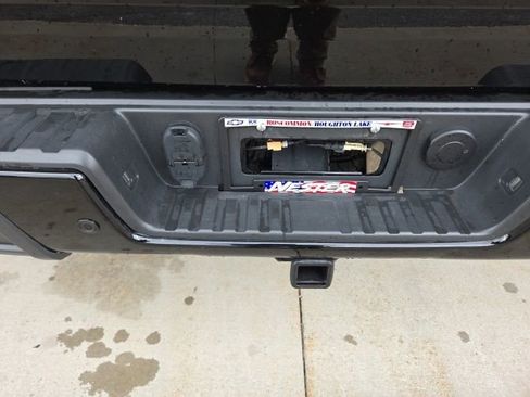 Used 2021 Chevrolet Colorado Z71 w/ Z71 Midnight Edition AWD/4WD image 25