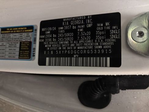 Certified 2024 Kia Telluride S w/ S Sunroof Package image 11