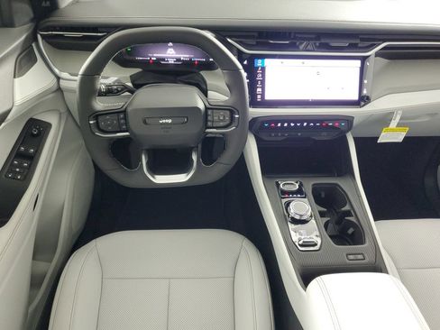 New 2026 Jeep Cherokee Limited AWD/4WD image 17