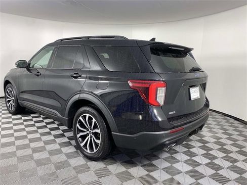 Used 2020 Ford Explorer ST w/ Premium Technology Package image 6