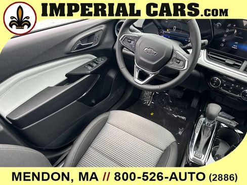 New 2026 Chevrolet Trax LT w/ Driver Confidence Package FWD image 15