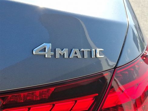 Certified 2025 Mercedes-Benz C 300 4MATIC Sedan image 31