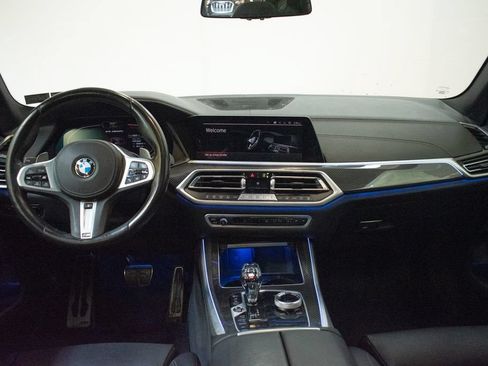 Used 2022 BMW X5 M50i w/ Executive Package AWD/4WD image 11