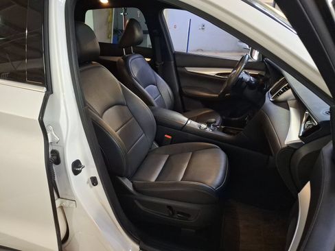 Used 2020 INFINITI QX50 Essential w/ Edition 30 Package AWD/4WD image 13