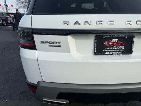 Used 2019 Land Rover Range Rover Sport SE image 65