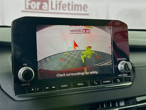 Used 2022 Mitsubishi Outlander ES image 5