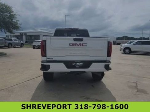 Certified 2024 GMC Sierra 2500 Denali w/ Denali Reserve Package AWD/4WD image 7