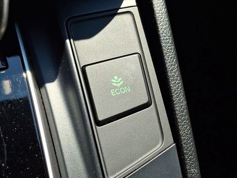 Used 2017 Honda CR-V Touring image 25