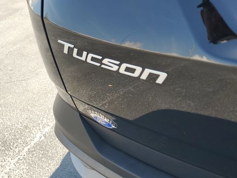 Used 2025 Hyundai Tucson SE image 9