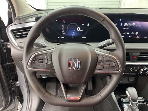 Used 2024 Buick Encore GX Sport Touring w/ Advanced Technology Package image 21