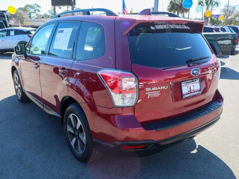 Used 2017 Subaru Forester 2.5i Premium image 3