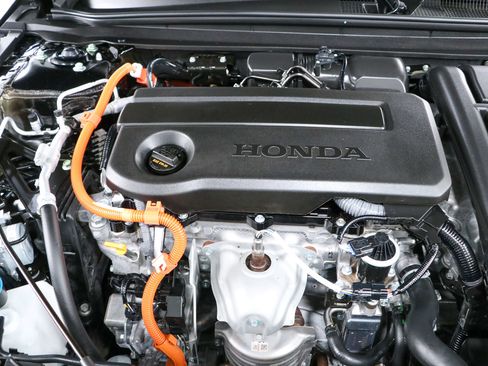 Used 2024 Honda Accord Sport image 29