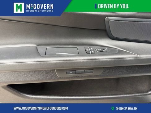 Used 2011 BMW 760Li RWD image 14