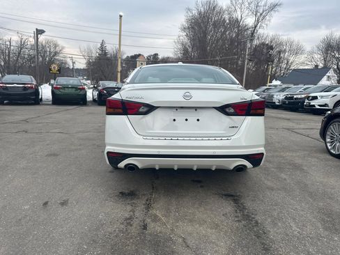 Used 2019 Nissan Altima 2.5 SL image 11