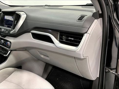 Used 2022 GMC Terrain SLE w/ Driver Convenience Package FWD image 19