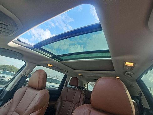 Used 2019 Subaru Ascent Touring image 8