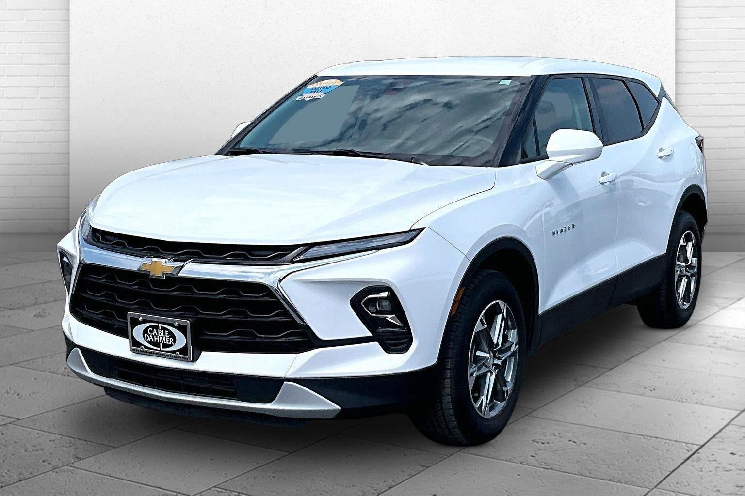 Used 2025 Chevrolet Blazer LT AWD/4WD image 13