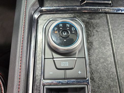 Used 2024 Ford Expedition Limited RWD image 30
