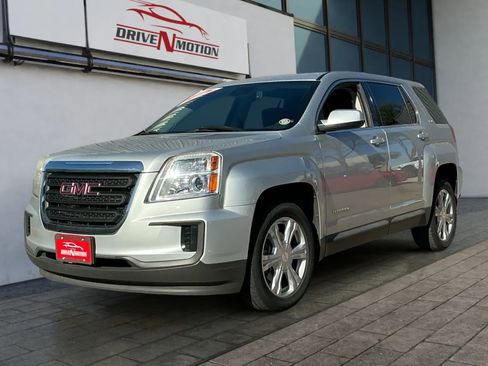 Used 2017 GMC Terrain SLE image 7