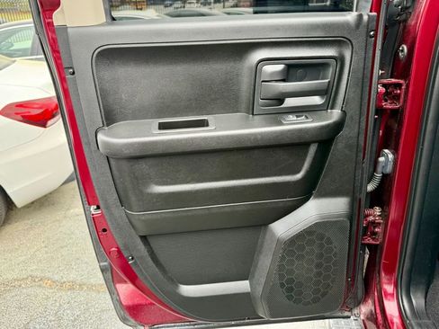 Used 2019 RAM 1500 Express w/ Express Value Package RWD image 30