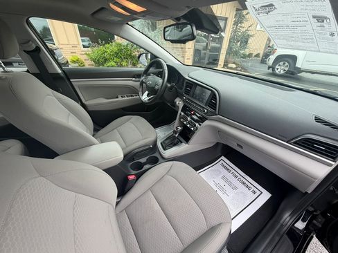Used 2020 Hyundai Elantra Value Edition FWD image 34