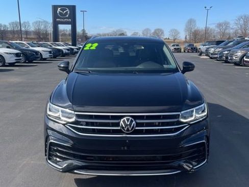 Used 2022 Volkswagen Tiguan SEL R-Line image 2