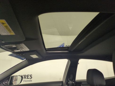Used 2018 Honda Civic EX image 23