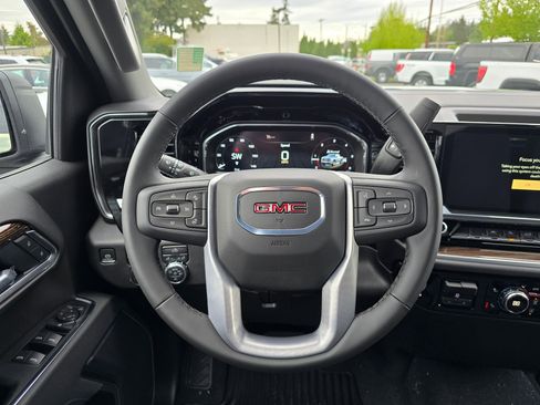 New 2025 GMC Sierra 1500 Elevation image 20