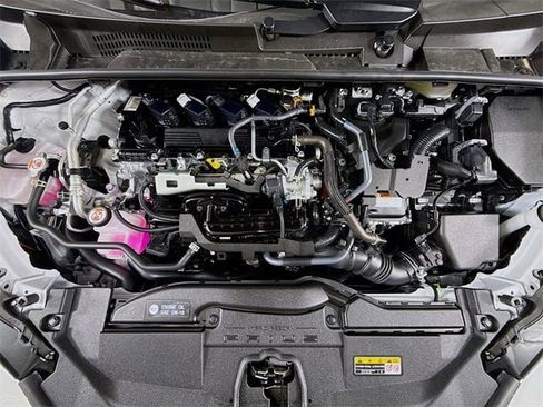 Used 2024 Toyota Prius Limited image 28