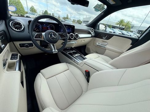 Used 2026 Mercedes-Benz GLB 250 image 20