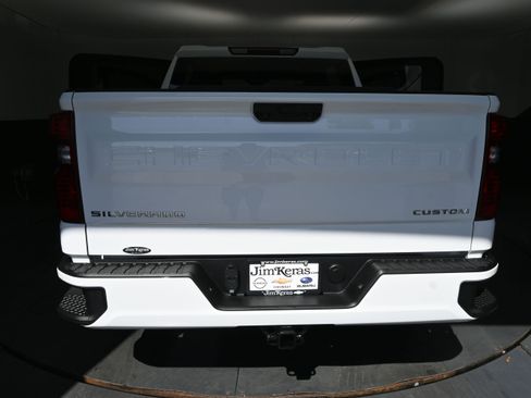 Certified 2026 Chevrolet Silverado 1500 Custom RWD image 22