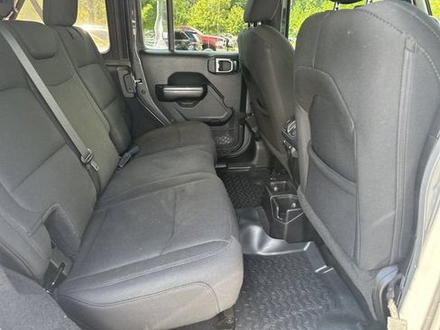 Used 2020 Jeep Wrangler Unlimited Sport S AWD/4WD image 17
