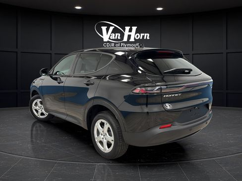 Used 2024 Dodge Hornet GT w/ Cold Weather Group AWD/4WD image 5