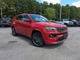 Used 2023 Jeep Compass Limited image 3