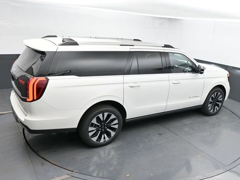 New 2026 Ford Expedition Max Platinum w/ Driver's Package AWD/4WD image 47