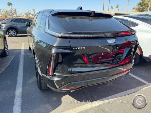 Used 2024 Cadillac Lyriq Sport RWD image 5