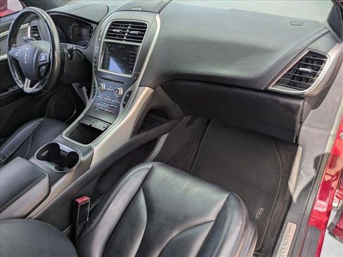 Used 2016 Lincoln MKX Premiere FWD image 21