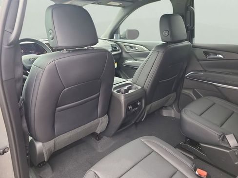 New 2026 Chevrolet Traverse LT w/ Midnight/Sport Edition FWD image 15