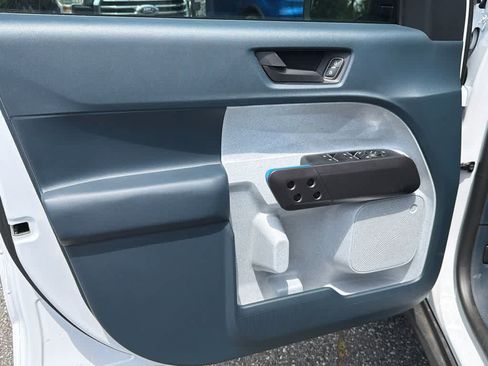 New 2026 Ford Maverick XLT w/ XLT Luxury Package FWD image 11