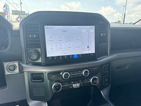 Used 2025 Ford F150 Lightning XLT AWD/4WD image 25