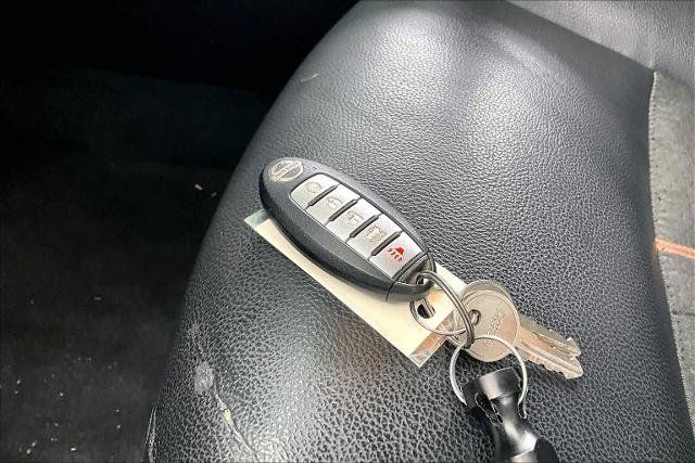 Certified 2021 Nissan Altima 2.5 SR FWD image 14