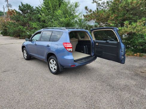 Used 2010 Toyota RAV4 2WD w/ Base L4 Extra Value Pkg image 15
