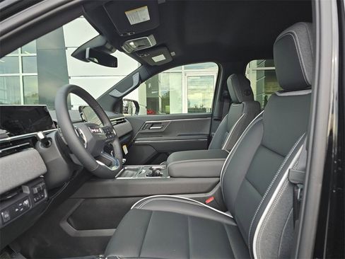 New 2026 GMC Sierra EV Elevation image 22