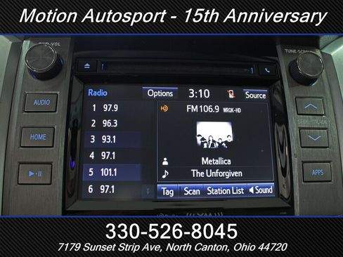 Used 2018 Toyota Tundra SR5 w/ TRD Off Road Package AWD/4WD image 26