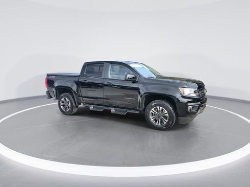 Used 2022 Chevrolet Colorado Z71 image 2