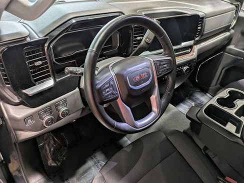 Certified 2024 GMC Sierra 1500 Elevation w/ X31 Off-Road Package AWD/4WD image 11