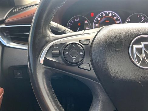 Used 2018 Buick Enclave Avenir w/ Avenir Technology Package FWD image 24